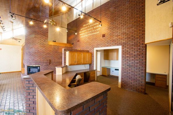 Medical Office Building - Clairmont Doctors Park: 2650 Edith Ave, Redding, CA 96001